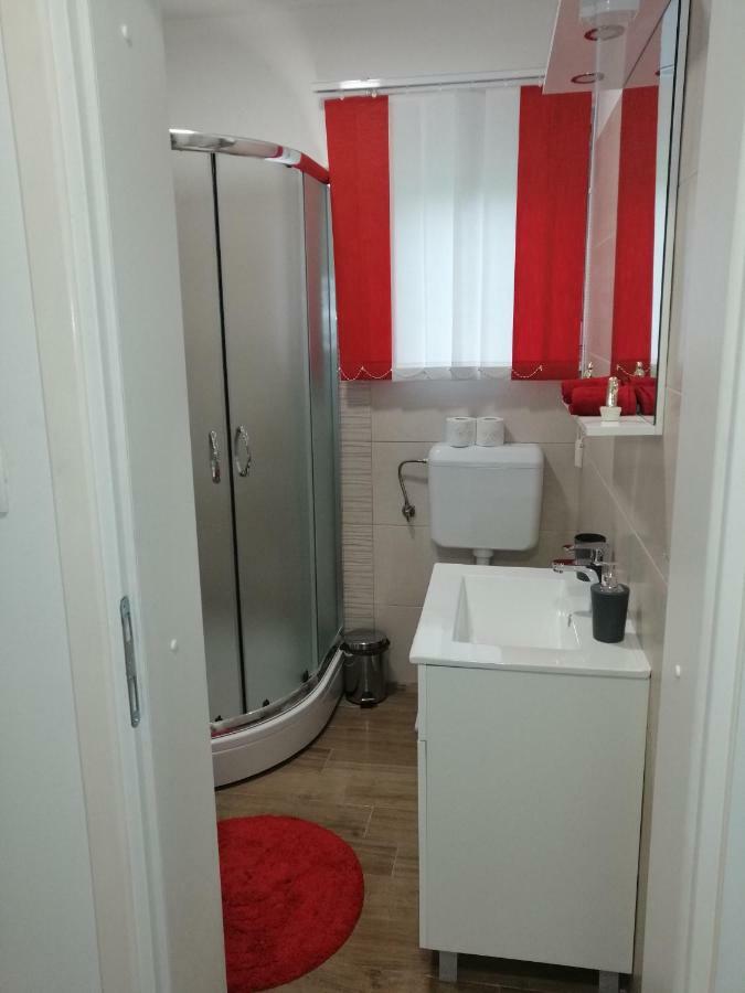 Cosy Apartment Road A6 Фужине Экстерьер фото