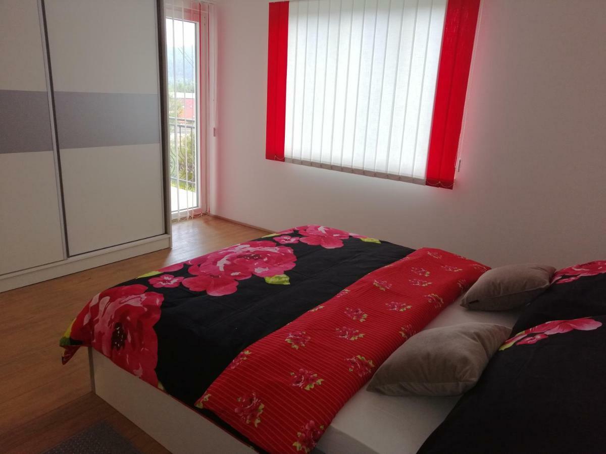 Cosy Apartment Road A6 Фужине Экстерьер фото
